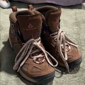 Vasque Breeze Hiking Boots  Women’s 9 Wide